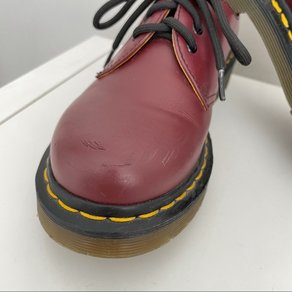 *SOLD* Dr. Martens Smooth Leather Oxford Shoes - Picture 5 of 11